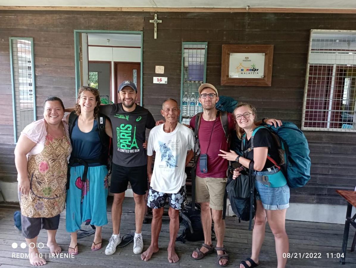 Aa Homestay Mulu Extérieur photo