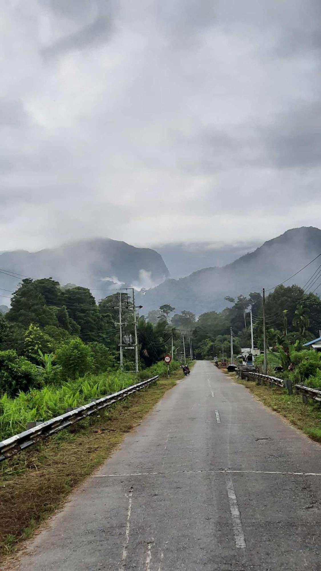 Aa Homestay Mulu Extérieur photo